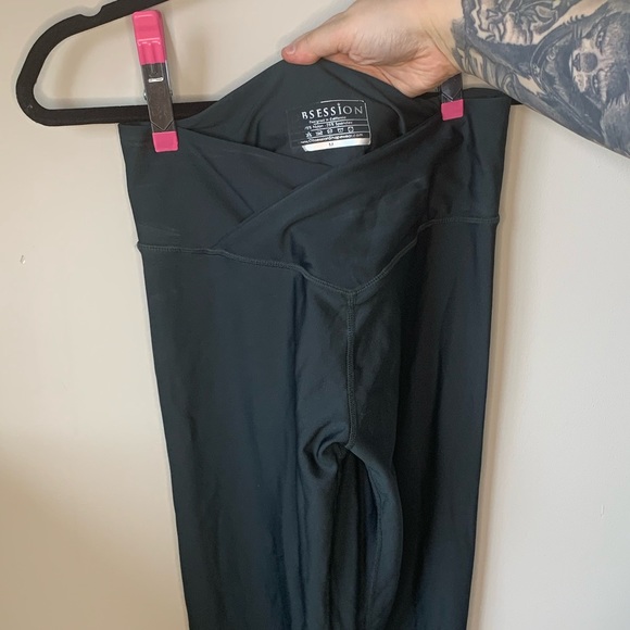 Obssesion Shapewear BRAND NEW HIGH WASTED V SHAPE LEGGINGS SIZE M - Picture 2 of 5